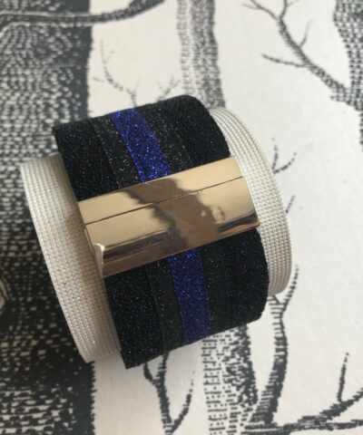 bracelet cuir manchette large paillettes noires bleues