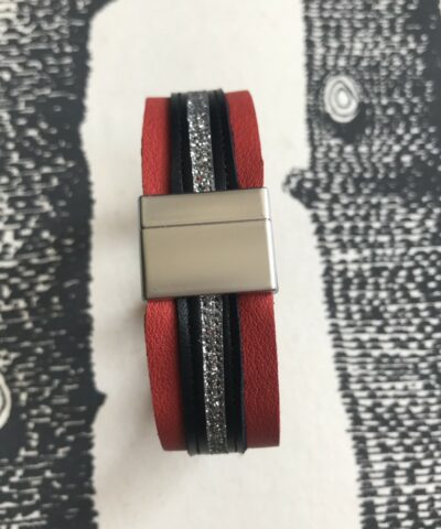bracelet cuir manchette rouge bleu marine paillettes grises