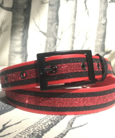 ceinture biothane rouge a paillettes rouges noires